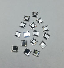 Cargar imagen en el visor de la galería, FIGURAS SWAROVSKI