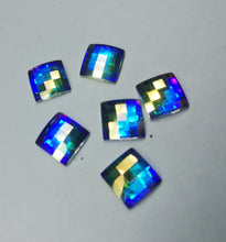 Cargar imagen en el visor de la galería, FIGURAS SWAROVSKI