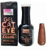 Cargar imagen en el visor de la galería, GEL CAT EYE FANTASY NAILS

